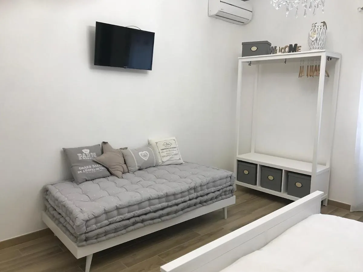 Da Nonna Maria Apartment Rome Italy